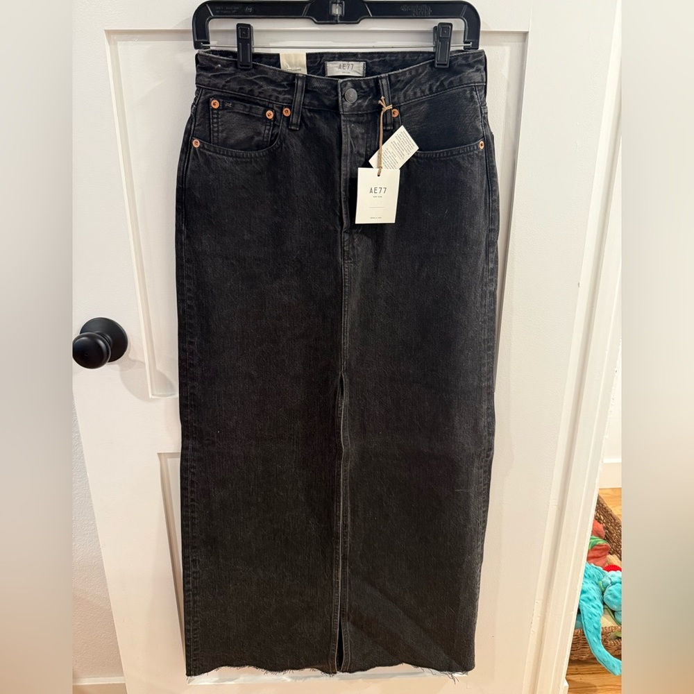 NEVER WORN‼️ AE77 Women's Black Denim Maxi Skirt